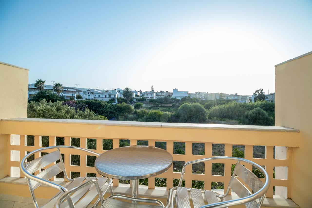 Hiona Holiday Hotel Палекастрон Екстериор снимка