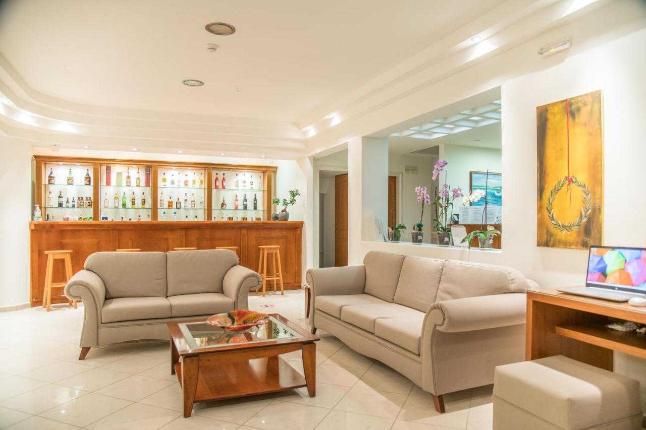Hiona Holiday Hotel Палекастрон Екстериор снимка