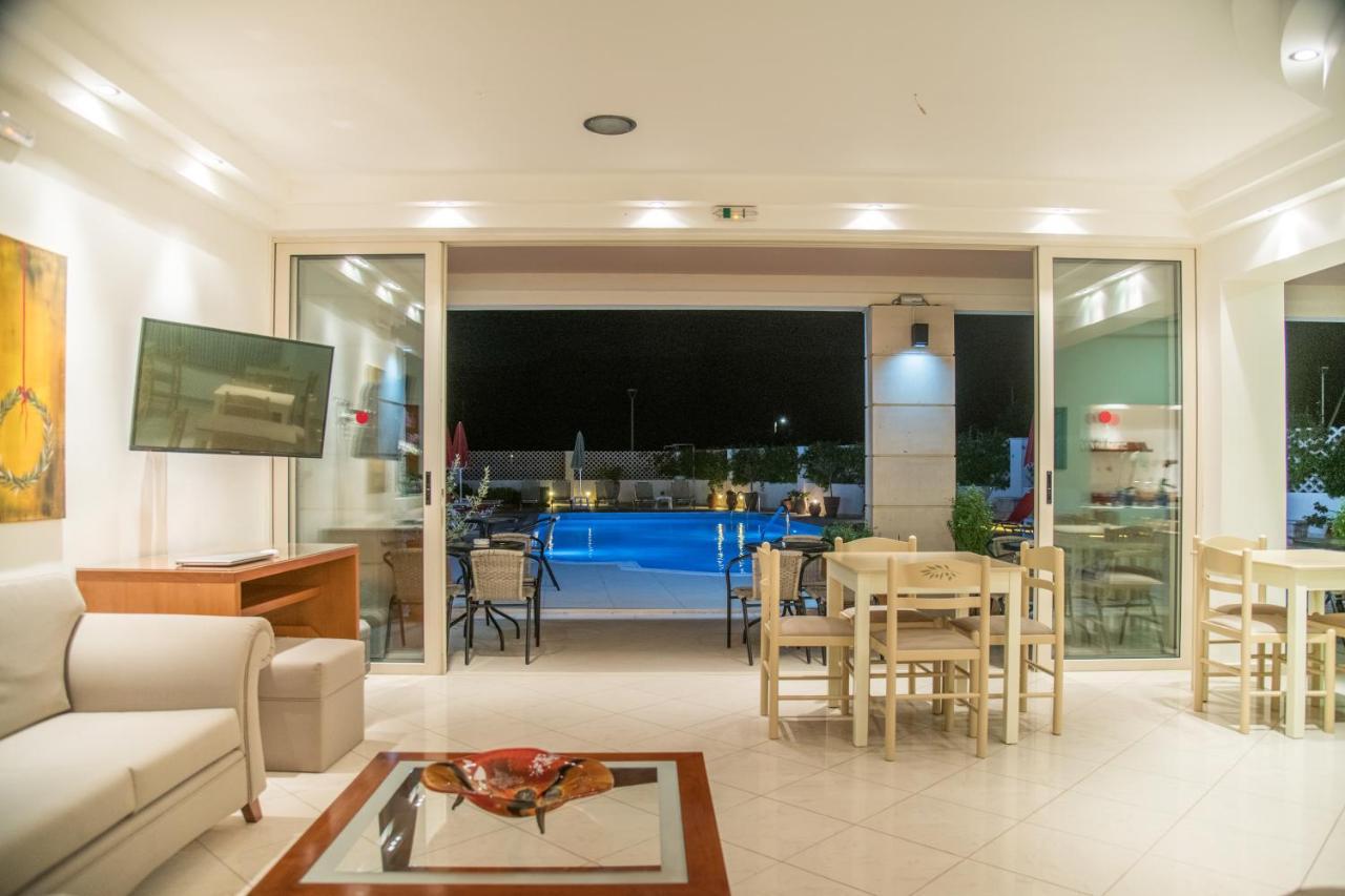 Hiona Holiday Hotel Палекастрон Екстериор снимка