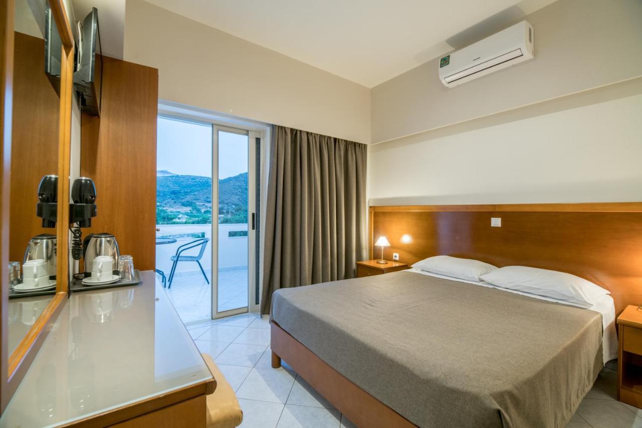 Hiona Holiday Hotel Палекастрон Екстериор снимка