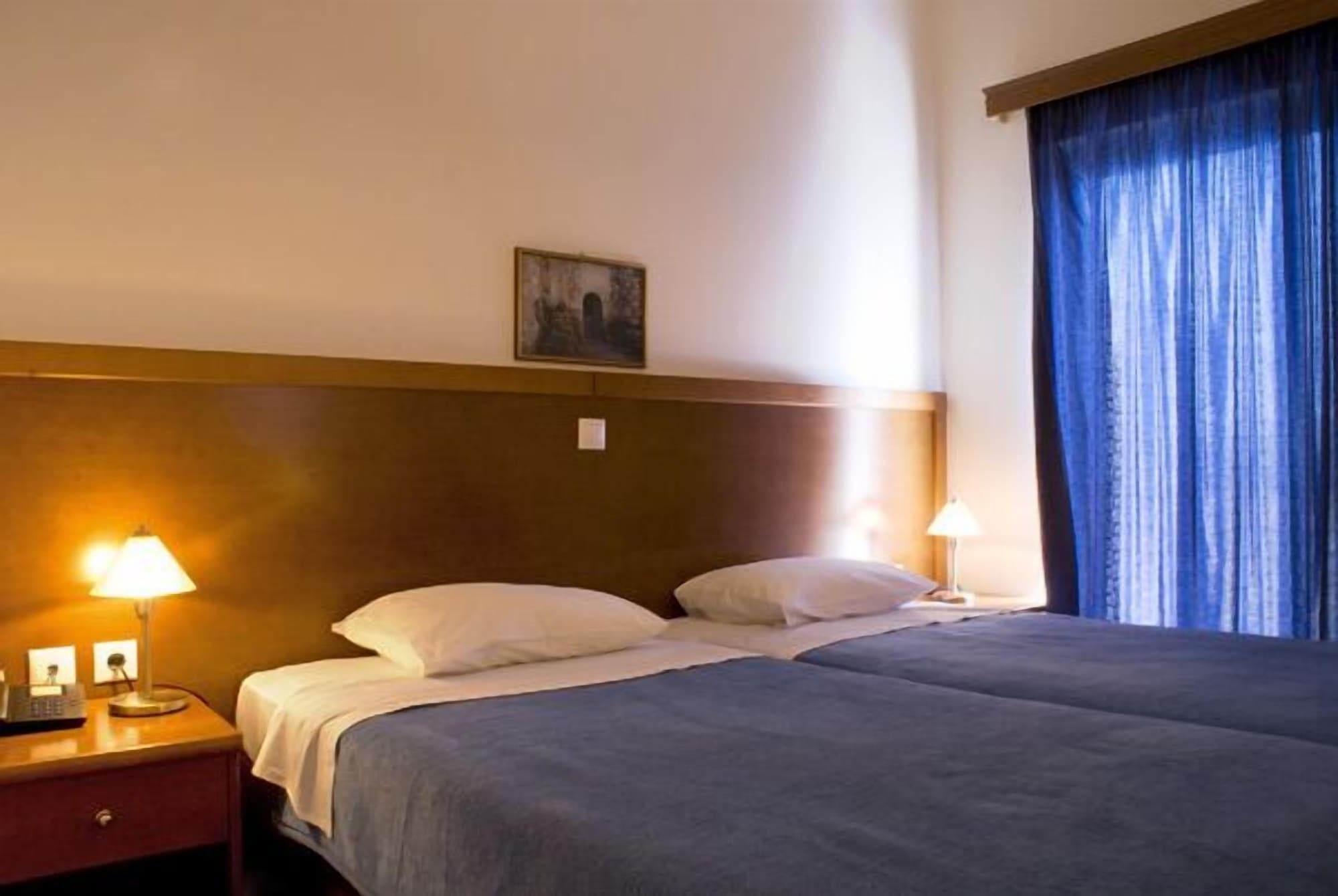 Hiona Holiday Hotel Палекастрон Екстериор снимка